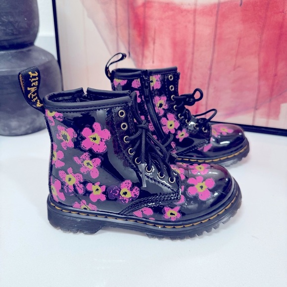 Dr. Martens Other - Dr. Martens Boots Kids  Pansey 10c